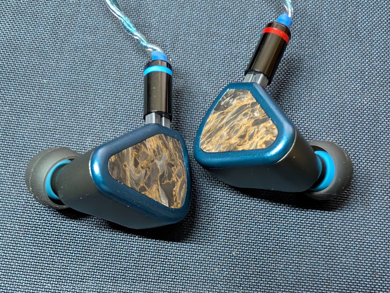 Symphonium Giant イヤホン Symphonium Audio Giant IEM – Nihilo Audio