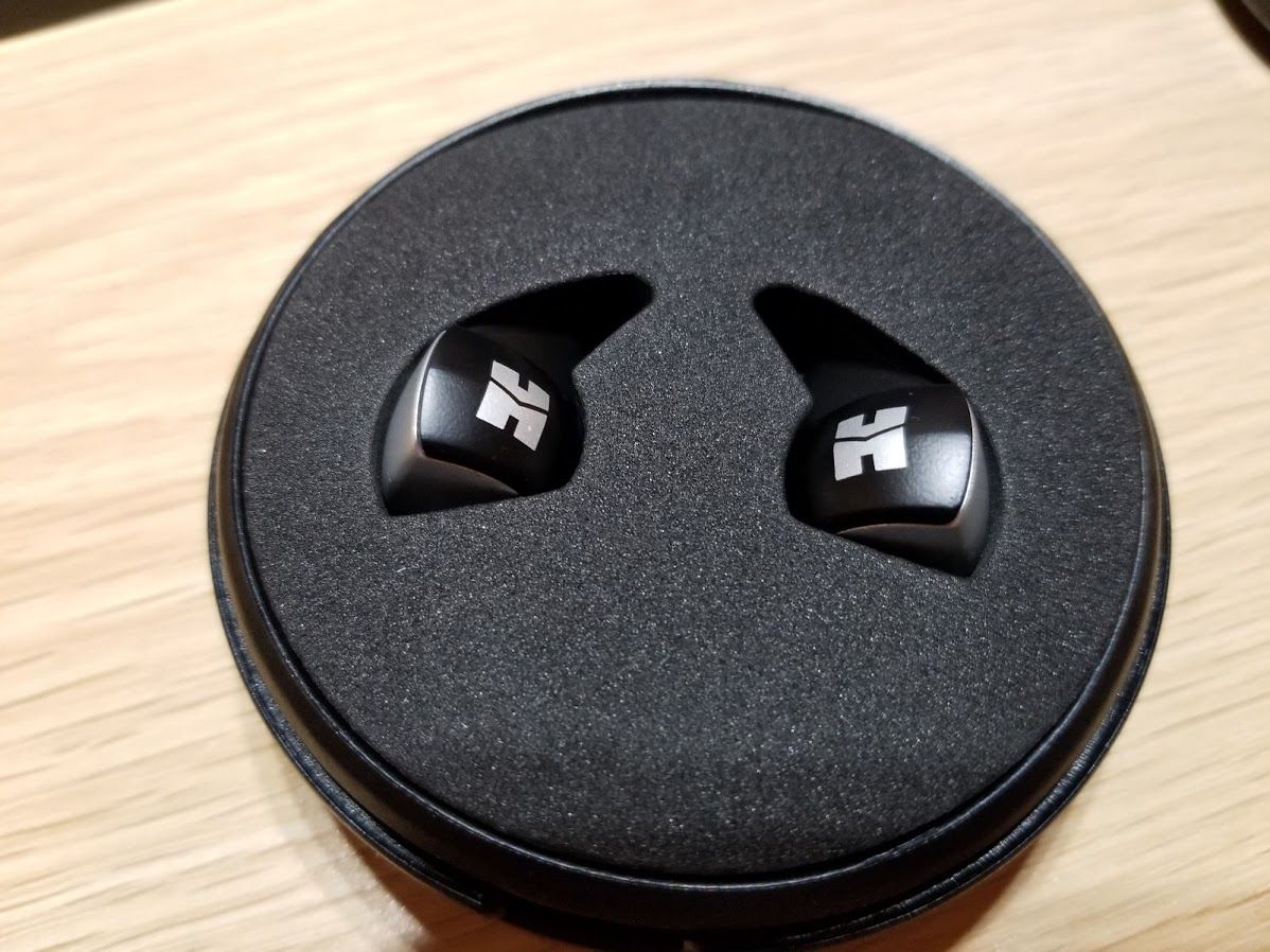 HIFIMAN RE2000 Silverのレビュー〈PR?〉 : メタラーの HIFIMAN RE2000 Silverのレビュー〈PR?〉 : メタラーの