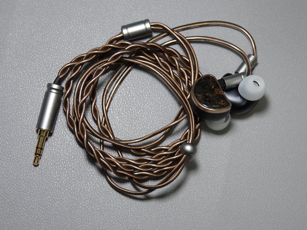 THIEAUDIO Elixir 有線イヤホン セーオーディオ THIEAUDIO Origin – e