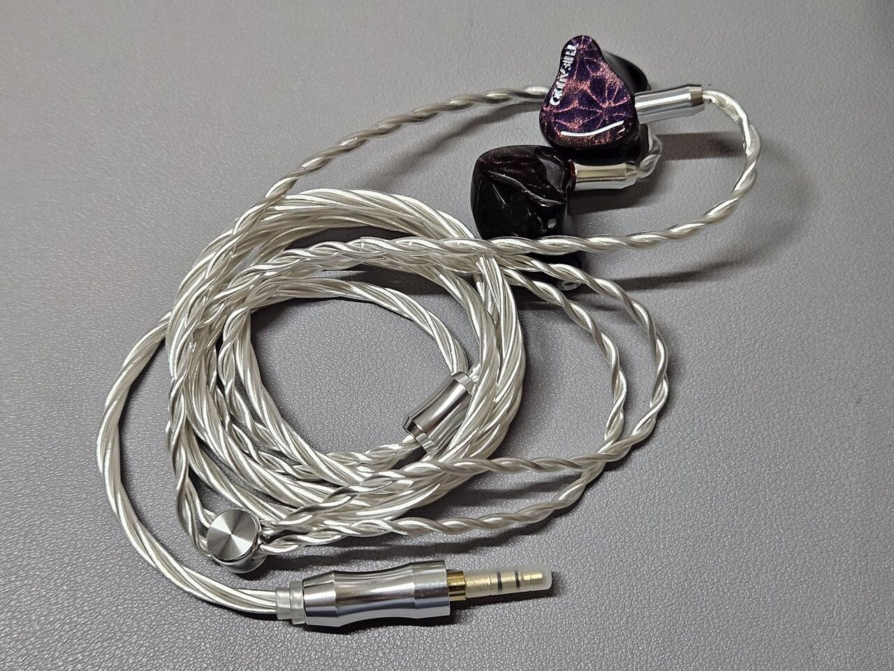 THIEAUDIO Hype2のレビュー〈PR〉 : メタラーのヘッドホンブログ