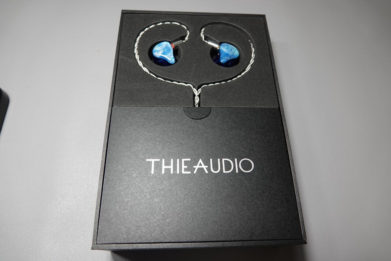 THIEAUDIO Legacy2のレビュー ボーカル帯域の艶やかさが印象的な
