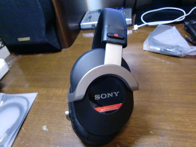 Sony ヘッドホン　MDR-Z1000 Studio Use 皮劣化有り
