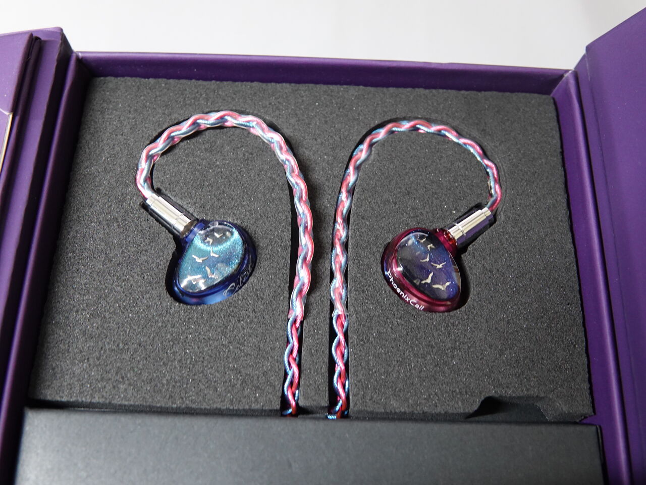 Kinera Celest PhoenixCallのレビュー 開き直ったような荒々しい Kinera Celest PhoenixCallのレビュー 開き直ったような荒々しい