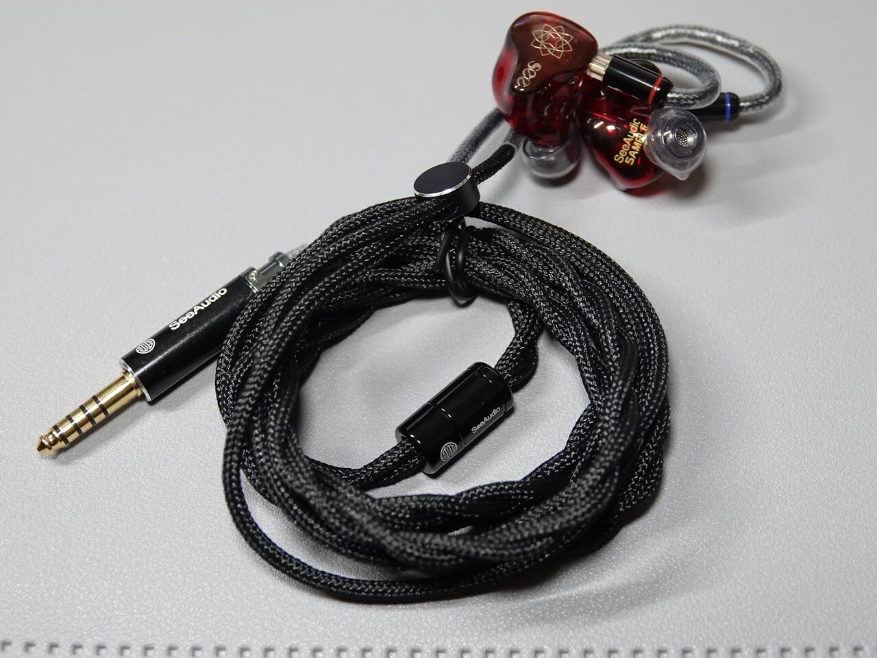 seeaudio Bravery No.一桁 SeeAudio Bravery AE レビュー】とんでもないバランス感覚を備えた超