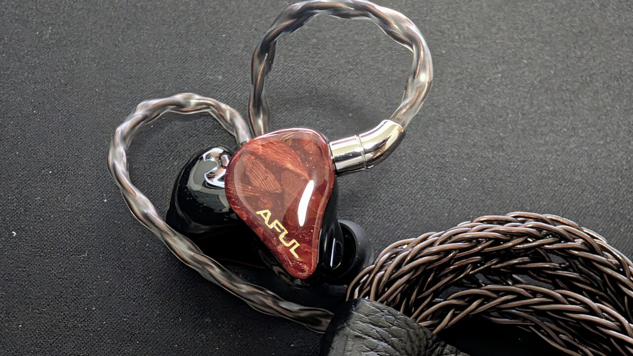 AFUL DAWN-Xのレビュー 94点 #PR AFULらしい派手なキラキラ高音域が