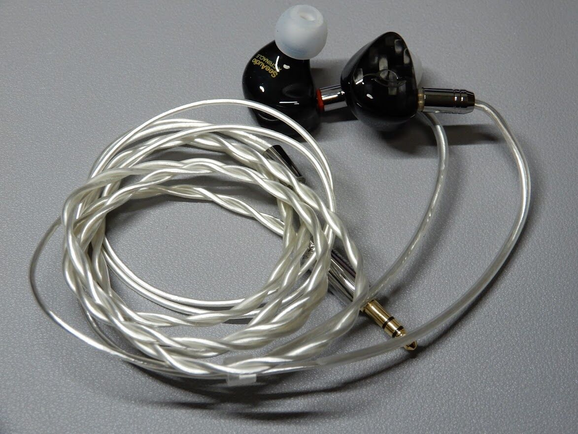 SeeAudio X Crinacle Yume Midnightのレビュー スッキリとした音