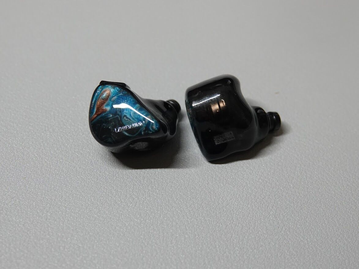 LZ A4 Proのレビュー 良い音だと思うけど、音変えないならLZ A2PROで