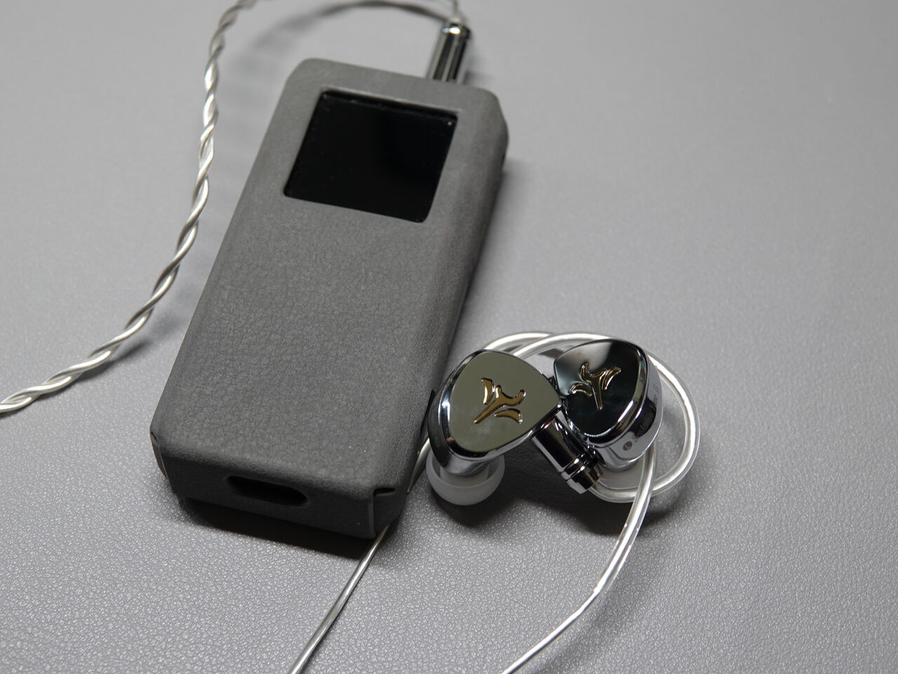 SeeAudio YumeⅡのレビュー スッキリとした透き通った音が魅力的な良い