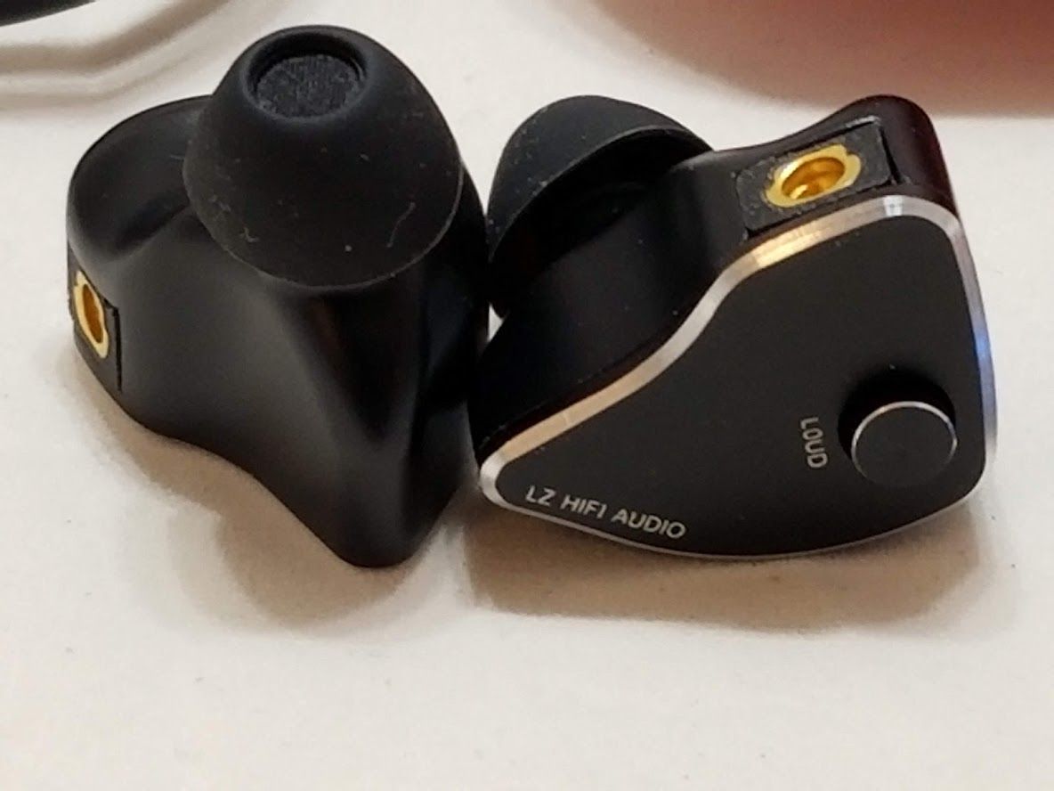 LZ A6のレビュー〈PR〉 : メタラーのヘッドホンブログ