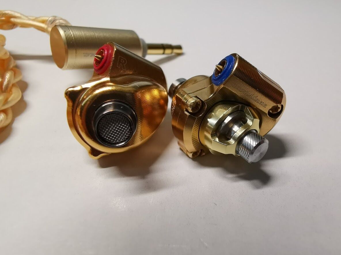Acoustune HS1695TI Goldのレビュー : メタラーのヘッドホンブログ Acoustune HS1695TI Goldのレビュー : メタラーのヘッドホンブログ
