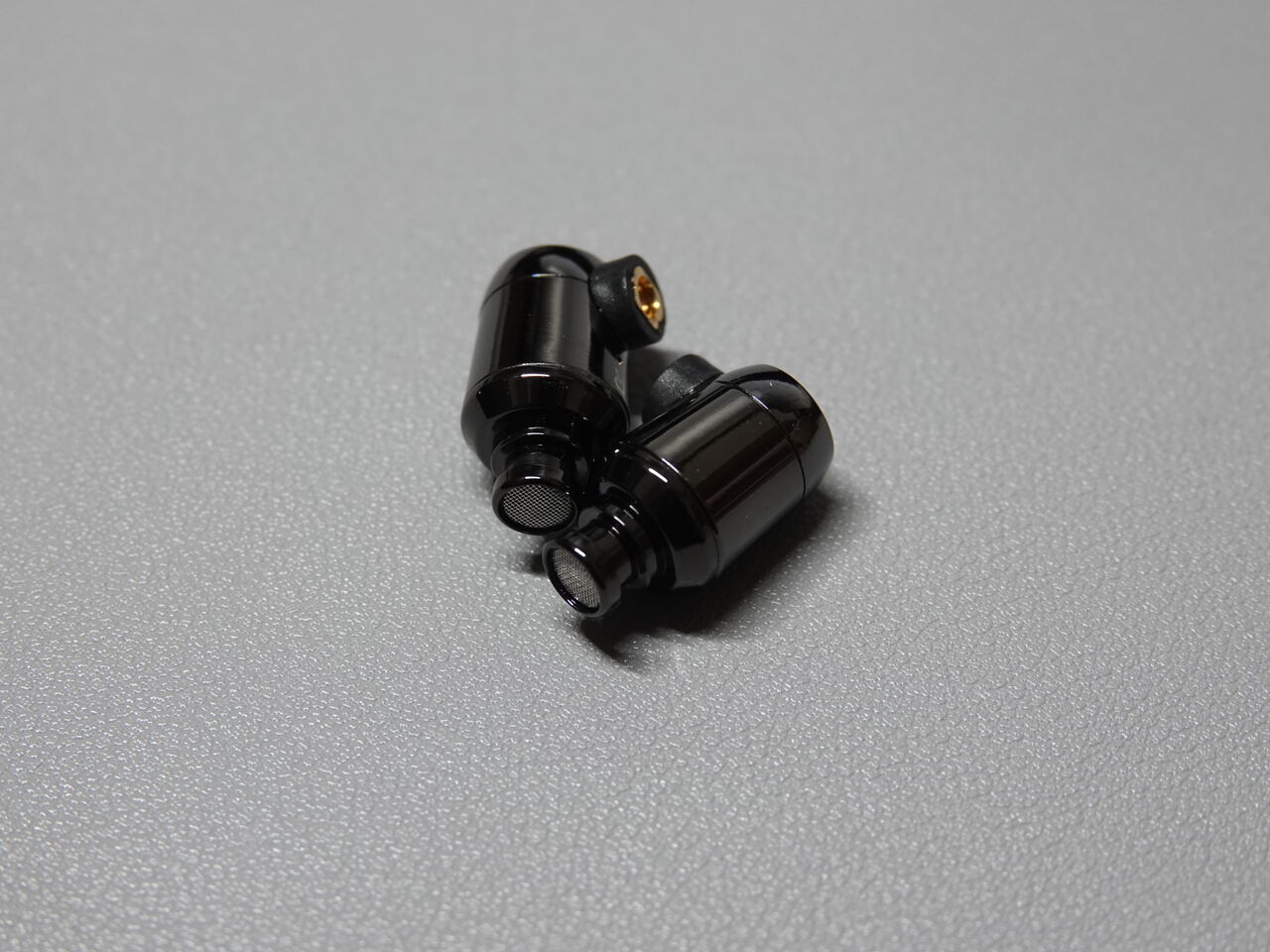 MotherAudio ME5-BORONのレビュー 超絶ナローサウンドで好みは MotherAudio ME5-BORONのレビュー 超絶ナローサウンドで好みは