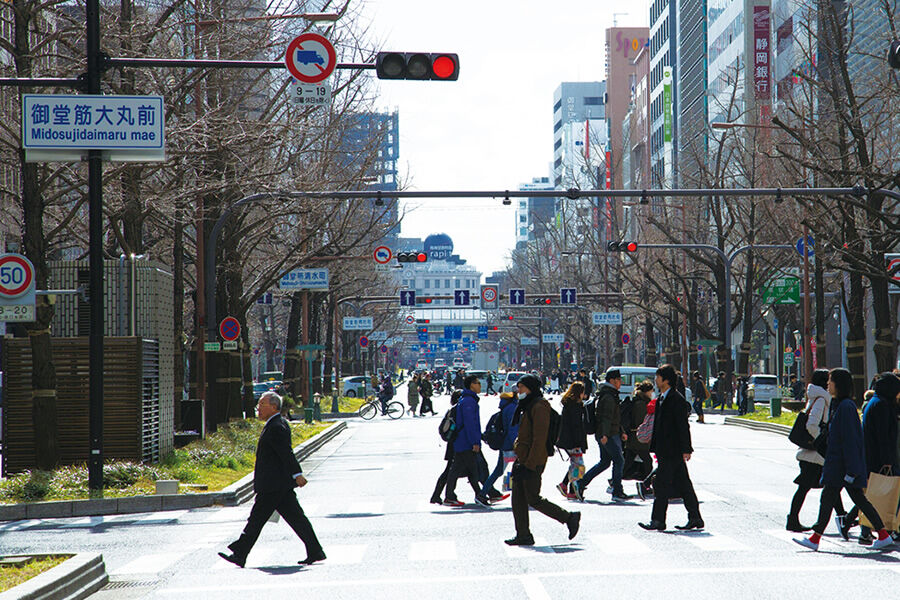 【大阪】御堂筋 歩道拡張し飲食スペース 目指すはシャンゼリゼ通り