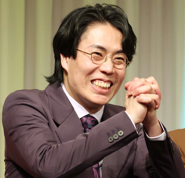 令和ロマン・高比良さん、とろサーモン・久保田さんを任意聴取　オンラインカジノ疑惑　久保田は否定、高比良は認める ★9