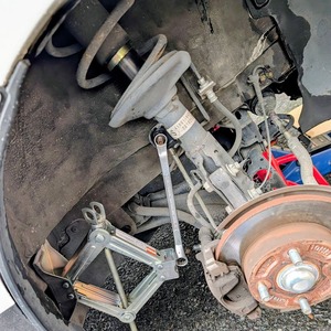 エブリィ・スタビライザーリンクの取り外しは結構大変