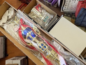 駅伝大会の優勝|トロフィのお届