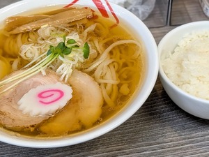 佐野ラーメン：醤油