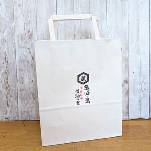 醤油の里のオリジナル紙袋も商品分お付けします。