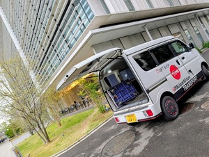 歓迎会の冷えたビール配達