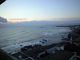 銚子市の太平洋を望む早朝の海
