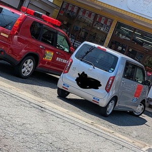消防・セキュリティの車が来店