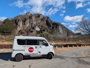 岩井堂砦とエブリィサラダ館号2026
