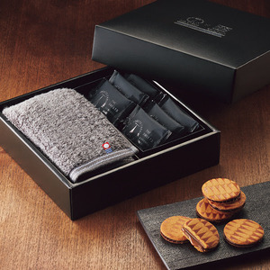 ゴルフにはブランドタオル＆ブランドスイーツ