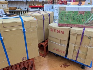ご発送準備のお中元や奉献酒