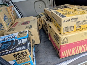 缶コーヒーやお茶ペットも冷やしてお届け