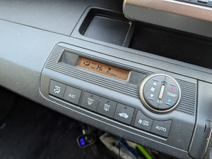 HONDAフリードスパイクのラジエーター洗浄中：3時間アイドリング