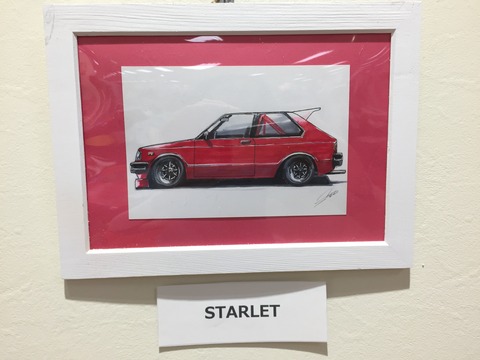 トヨタ　スターレット赤