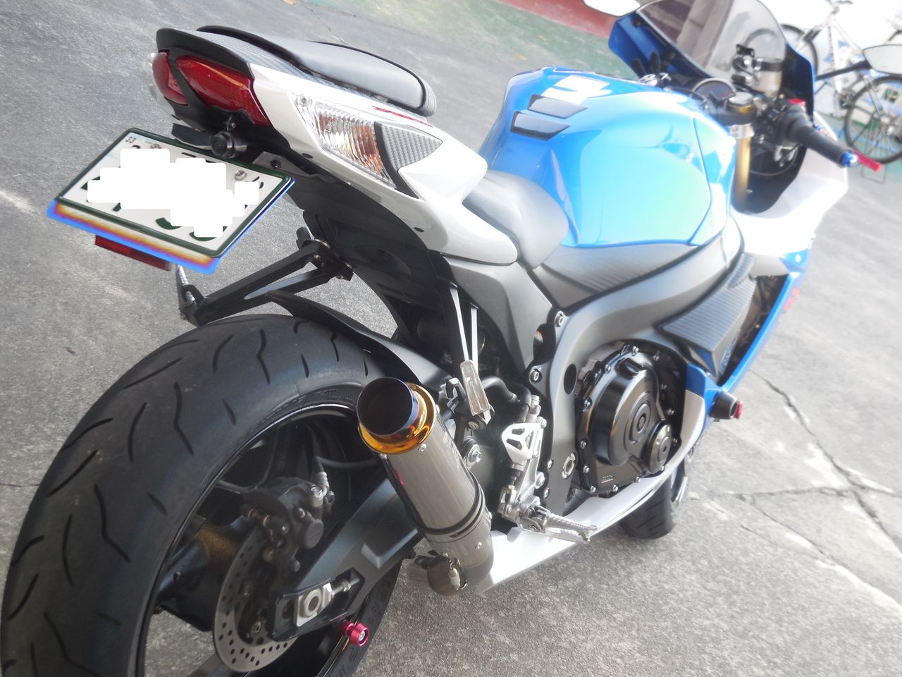 オオニシヒートマジック チタンナンバープレートホルダーZ900RSチタン 