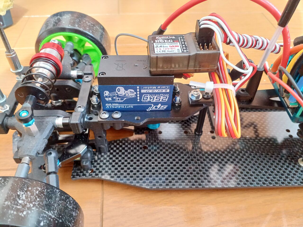 2024/10/11の作業：3Racing Sakura D5RR Mサイズのサーボの変更