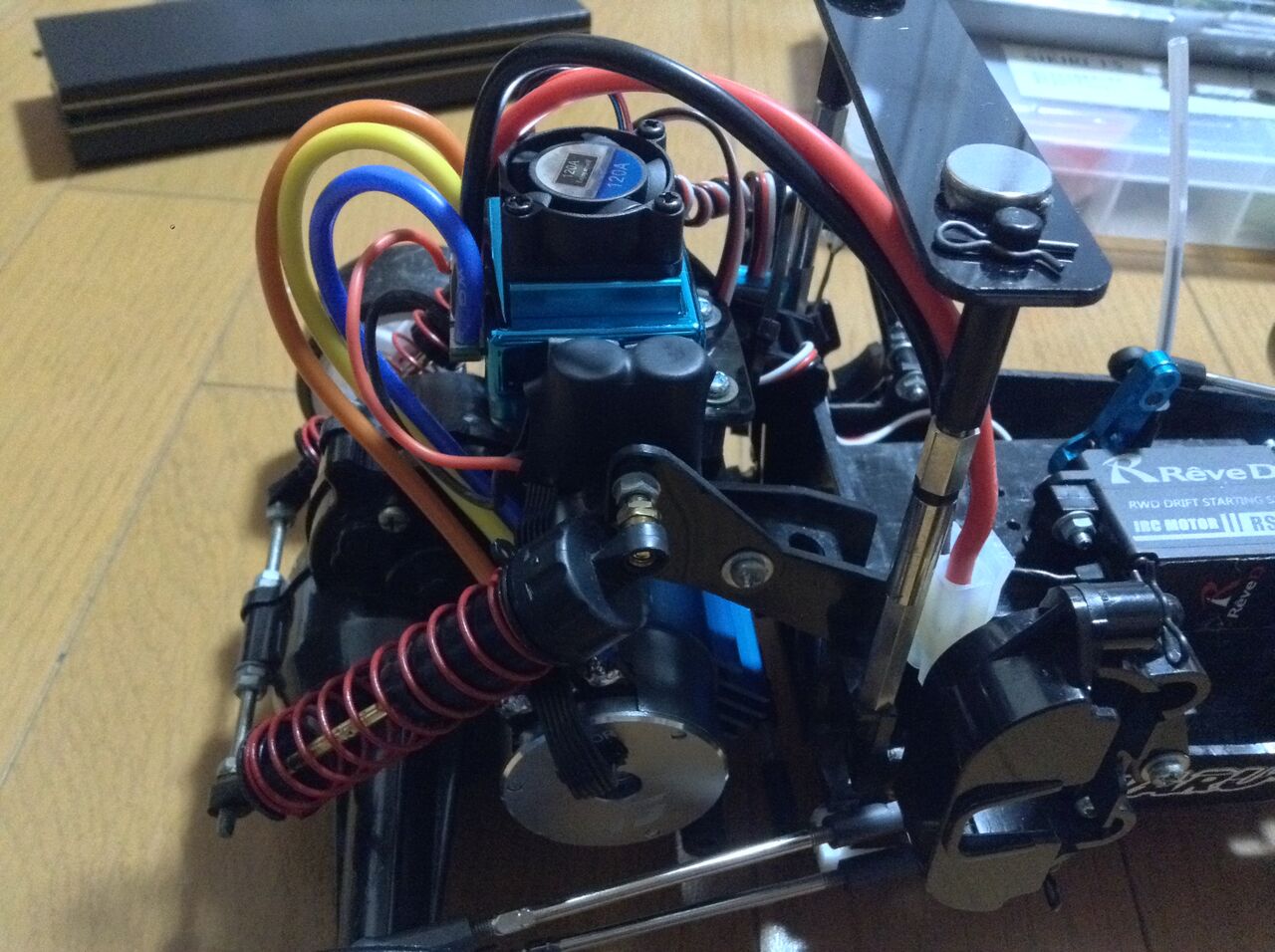 2023/10/14の作業：タミヤ グラスホッパーのモーター交換