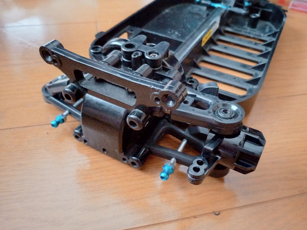 tt01カスタム 2025/5/24の作業：タミヤ TT-01 RWD LTSの製作① : お父さんの作業部屋