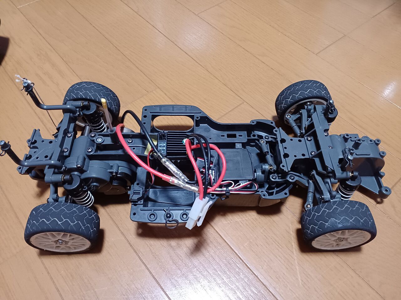 タミヤツーリングTA03Fボディ付きキット！当時はボディ付き