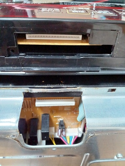 2024/7/6の作業：電子レンジのフラットケーブルの交換 : お父さんの