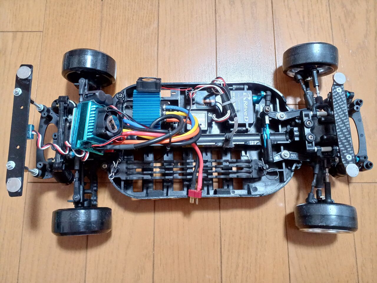 1/10 タミヤ ラ フェラーリ TT-01 メカ付き ドリフト仕様 ベアリング