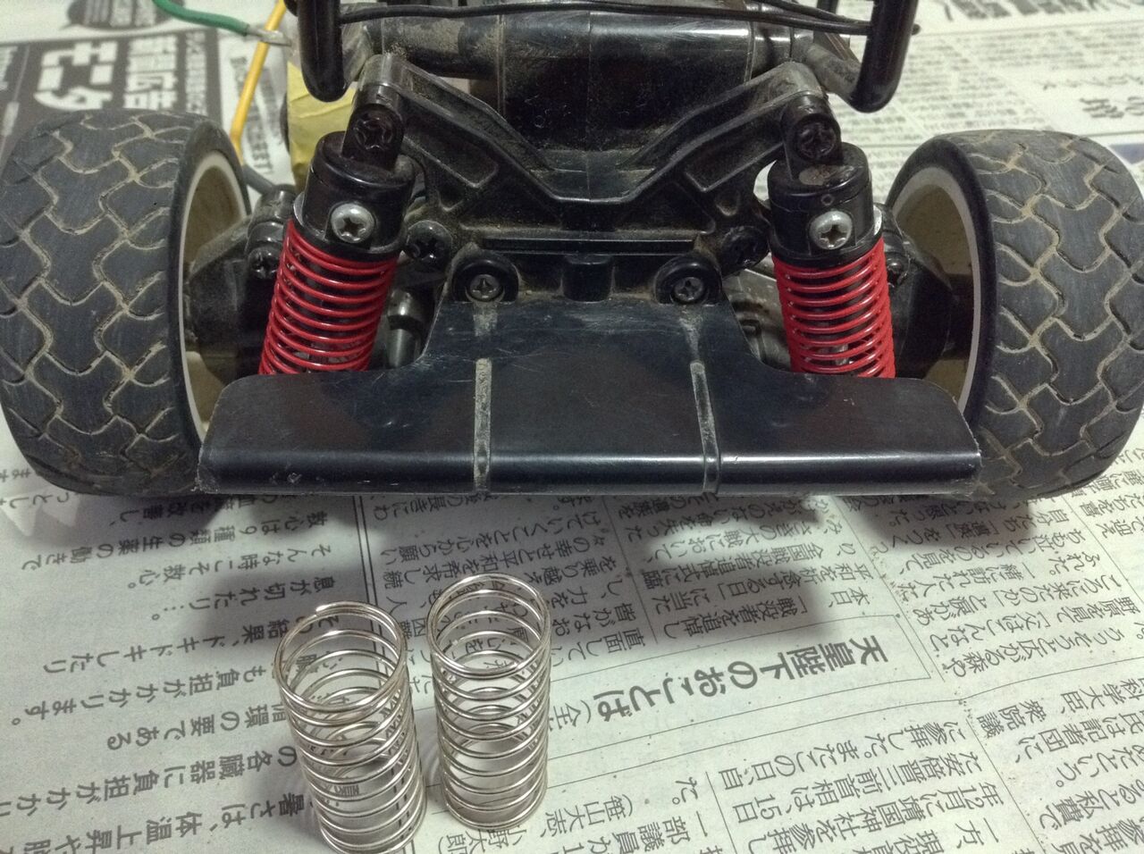 20220/2/13の作業：タミヤ TL-01のモーターとスプリングの交換