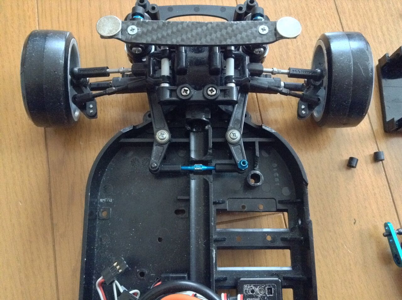 2023/6/11の作業：タミヤ TT-01のレイアウト変更再び : お父さんの作業部屋