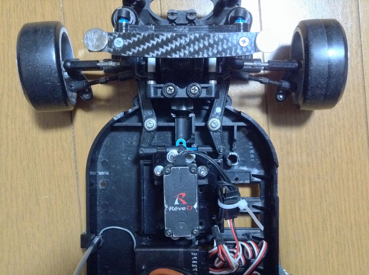 2023/6/11の作業：タミヤ TT-01のレイアウト変更再び : お父さん