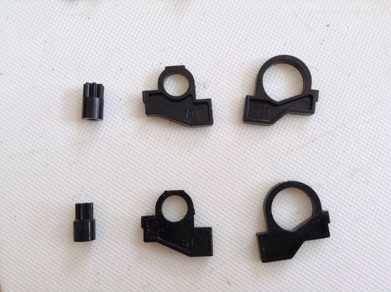 京商 ピニオンギヤ 12個+ピニオンケースのセット 京商 ピニオンギヤ 12個+ピニオンケースのセット 京商