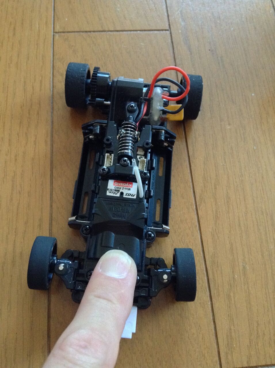 2023/6/17の作業:京商 Mini-Z RWDのキングピンの加工 2023/6/17の作業:京商 Mini-Z RWDのキングピンの加工