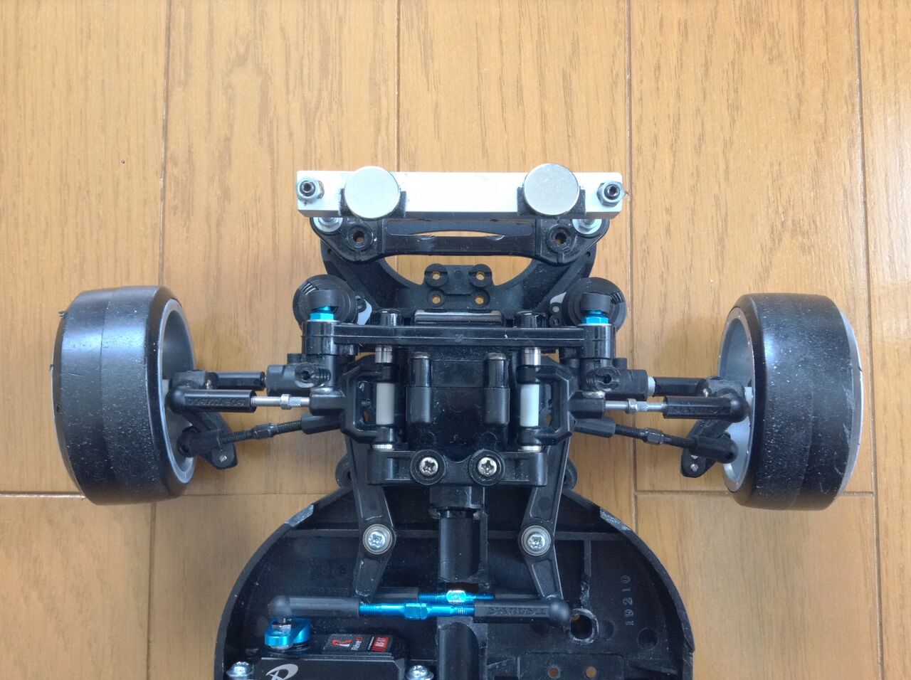 2023/3/29の作業：タミヤ TT-01のモータ交換 : お父さんの作業部屋