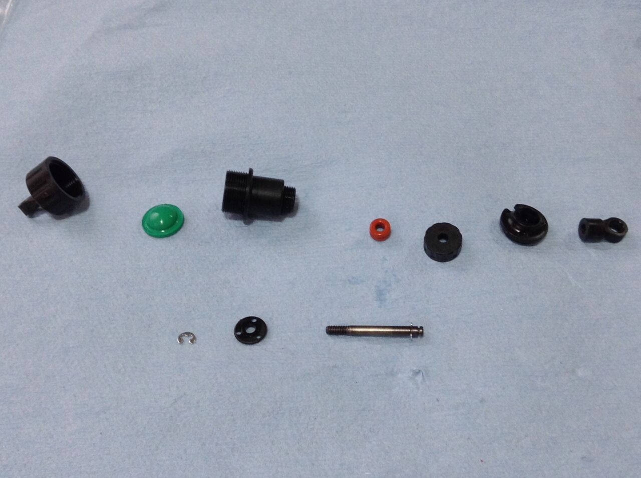 タミヤTT-01 CVAダンパーつき タミヤTT-01 CVAダンパーつき CVAダンパースーパーミニをTT-01 TYPE-Eに