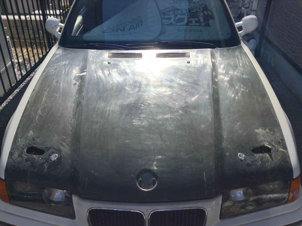 21 12 30の作業 Bmw 6のfrpボンネットの塗装 お父さんの作業部屋 21 12 30の作業 Bmw 6のfrpボンネットの塗装 お父さんの作業部屋