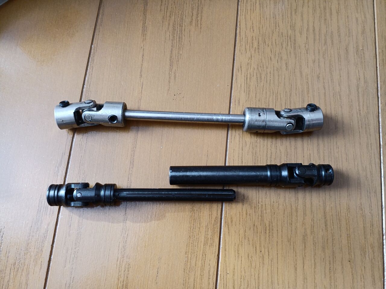 2025/1/1の作業:タミヤ CC-01のプロペラシャフトの交換 2025/1/1の作業:タミヤ CC-01のプロペラシャフトの交換