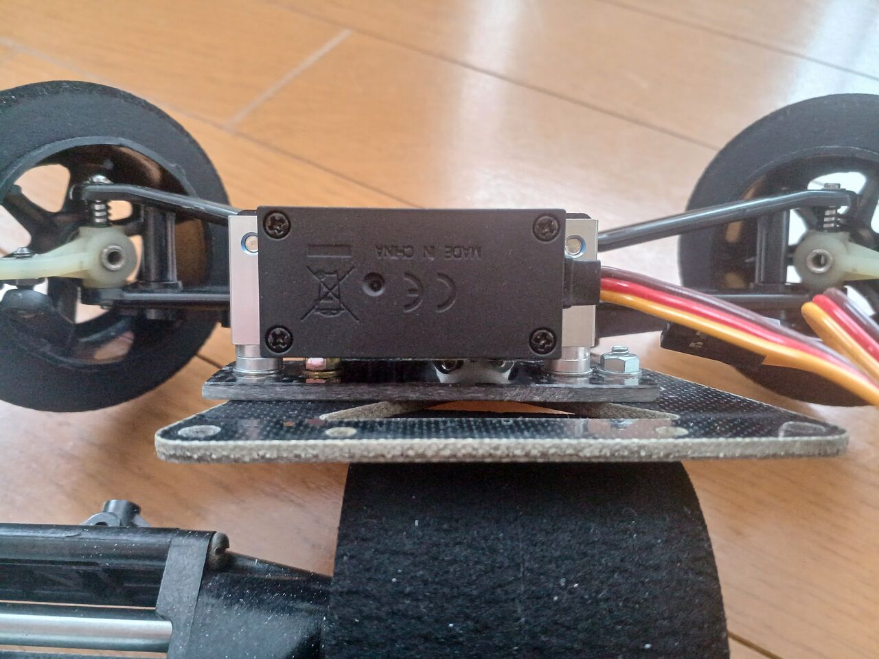 2026/2/7の作業：タミヤ Cカーのステアリングサーボ位置の変更