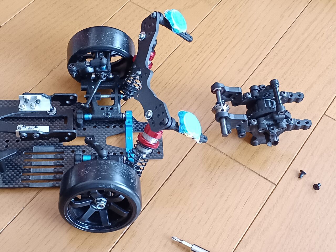 3レーシング サクラ D5S改(ミッドモーター仕様) 退院しました 3レーシング サクラ D5S改(ミッドモーター仕様) 退院しました