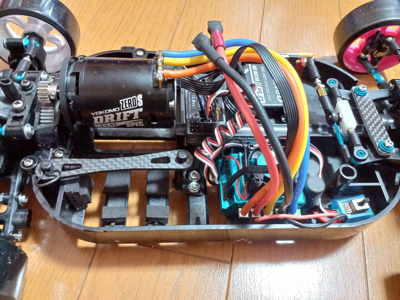2025/11/8の作業：タミヤ TT-01 RWDの製作③ : お父さんの作業部屋