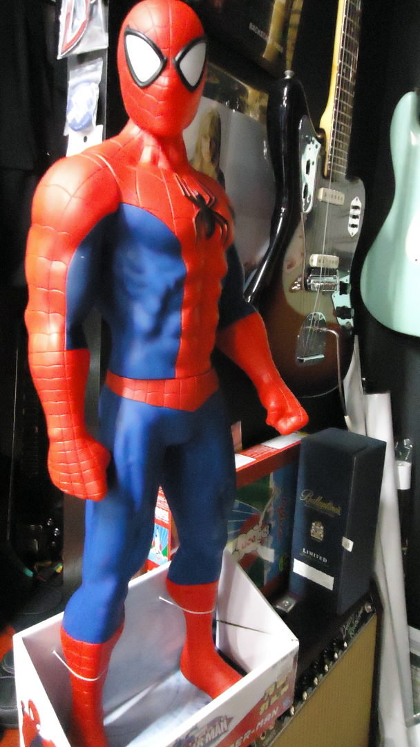 スパイダーマン」のビッグフィギュア : 多趣味なアナログ親父